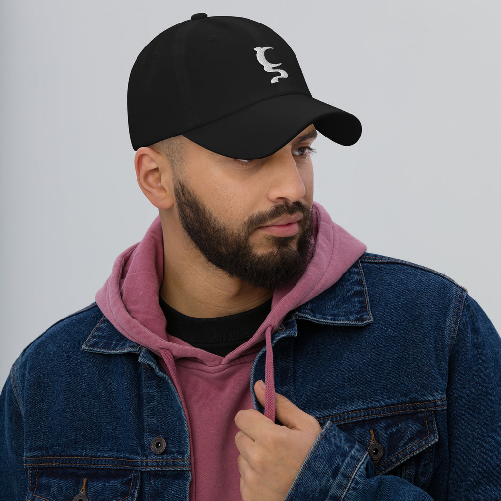 UN WHITE LOGO DAD HAT IN 5 DIFFERENT COLORS