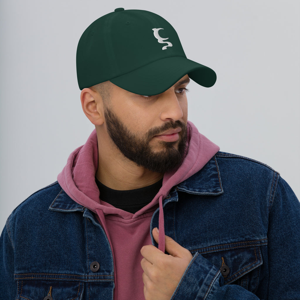 UN WHITE LOGO DAD HAT IN 5 DIFFERENT COLORS