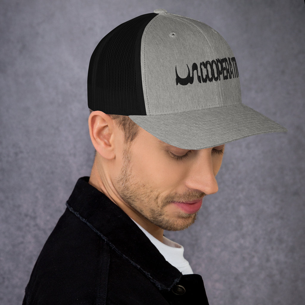 UN COOPERTIVE TRUCKER CAP IN 5 DIFFERENT COLORS
