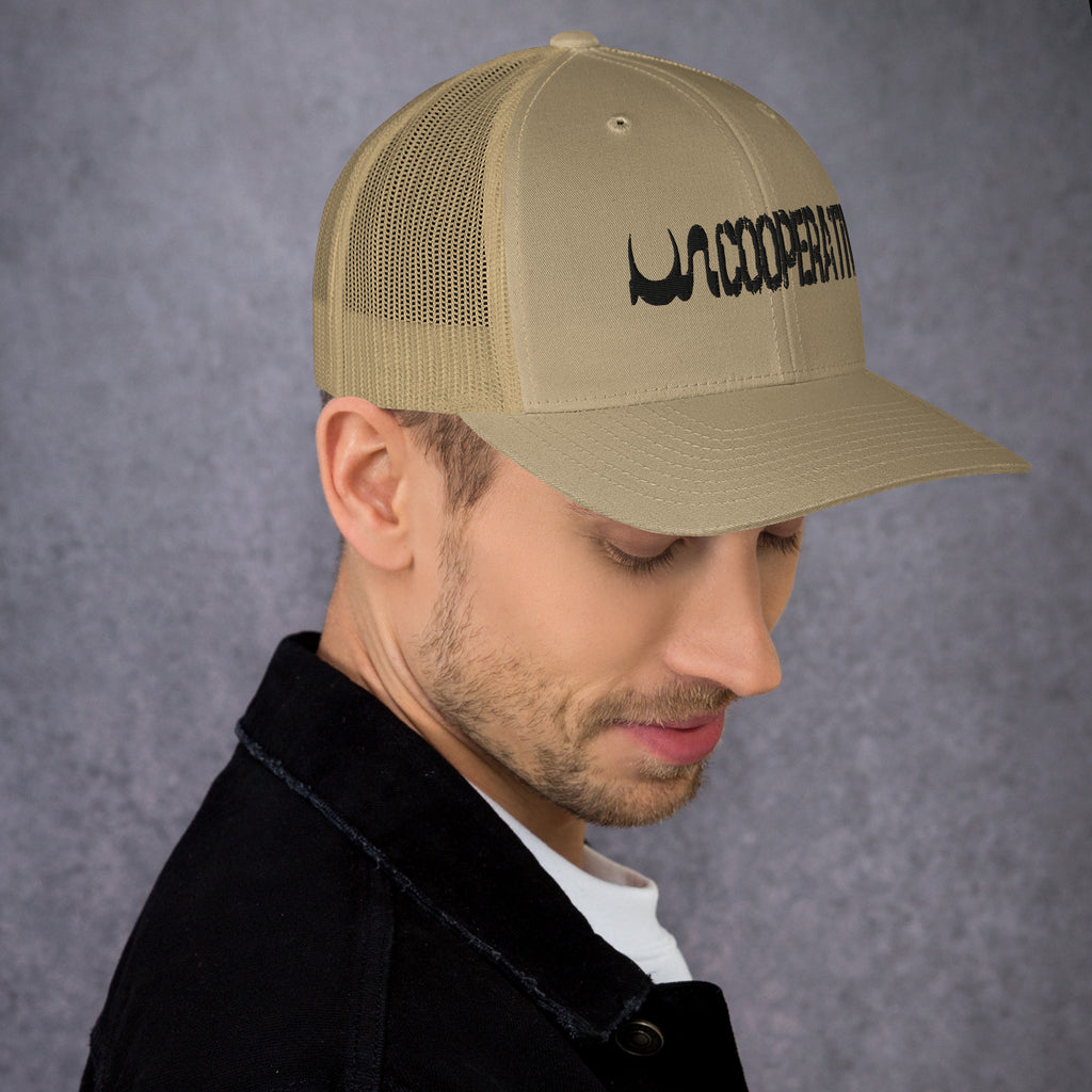UN COOPERTIVE TRUCKER CAP IN 5 DIFFERENT COLORS