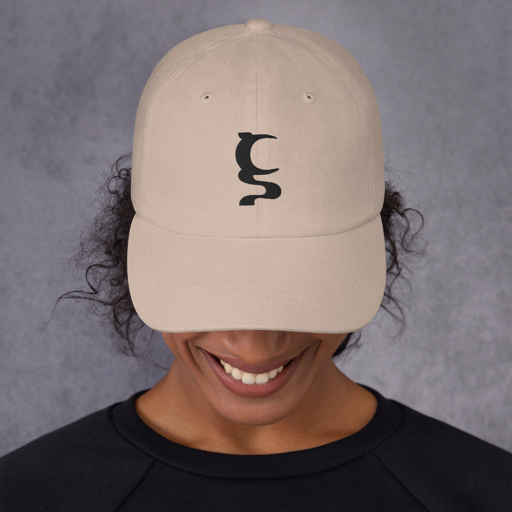 UN LOGO DAD HATS IN 9 DIFFERENT COLORS
